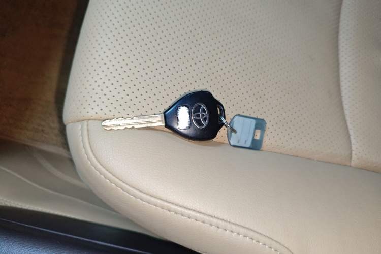 Used Toyota Prado 2015 2.7L TXL Middle East Version