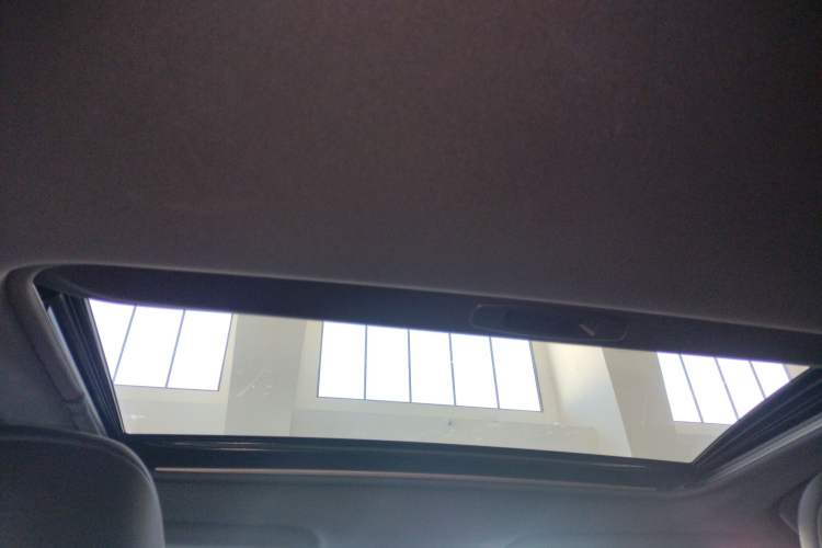 Used Toyota Avalon 2023 2.0L Premium Edition