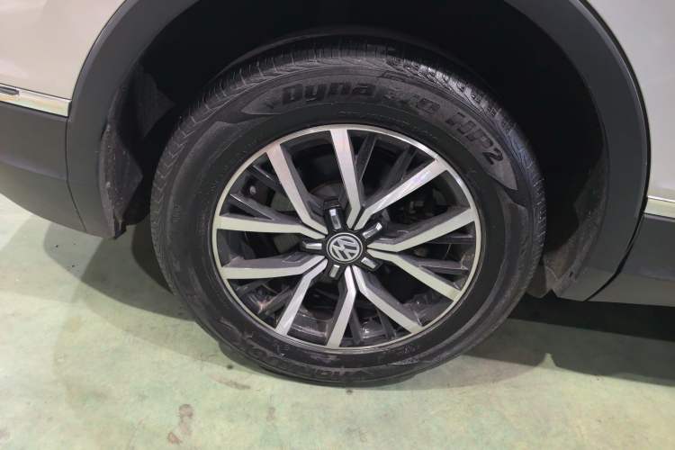 Used Volkswagen Tiguan L 2018 330TSI Automatic Two-Wheel Drive Luxury Edition
