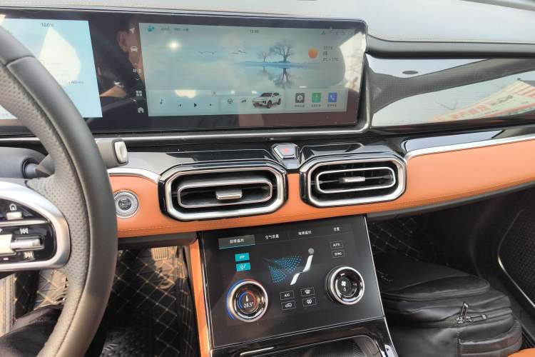 Used JETOUR Shanhai Shanhai L7 2024 1.5T 120km ULTRA 7-Seater
