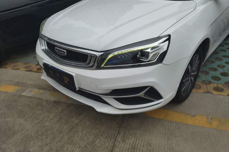 Used Geely Auto Emgrand 2019 Leading Edition 1.5L CVT Upward-Connected Model China VI Standard
