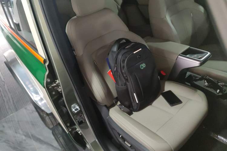 Used  V23 2025 501 Four-Wheel Drive Intelligent Driving Version