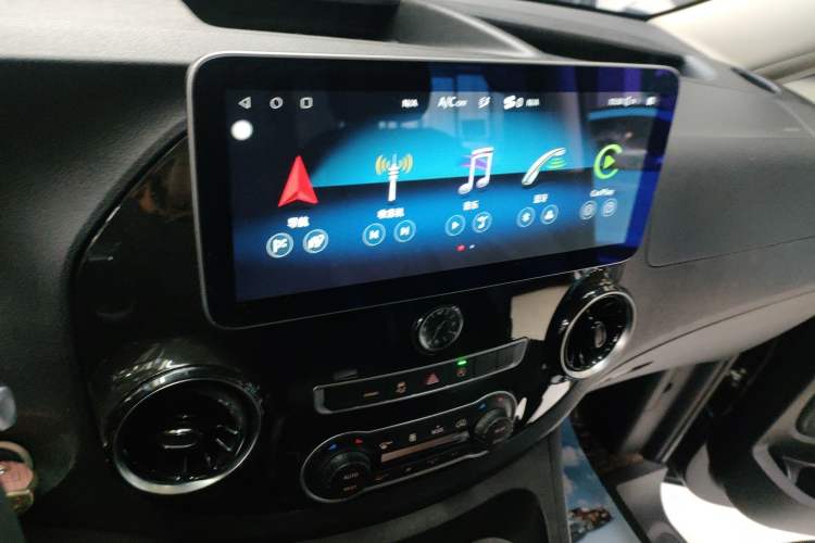 Used Mercedes-Benz Vito 2021 2.0T Elite Version 7 Seats