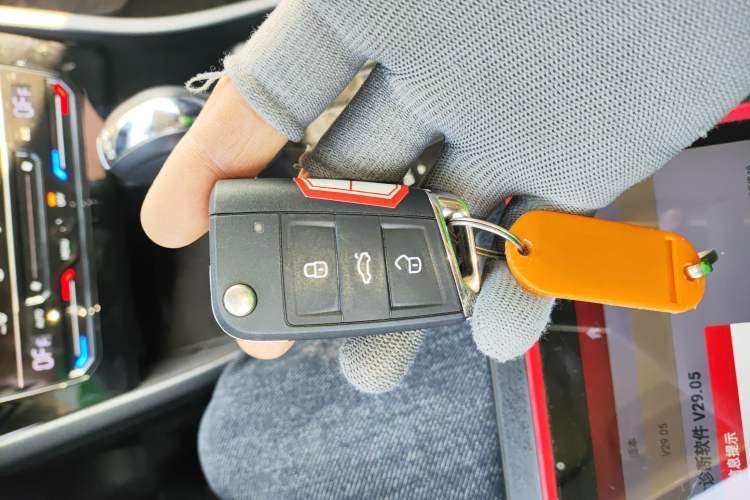 Used Volkswagen Bora 2023 300TSI DSG Prestige Edition
