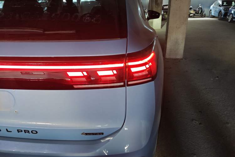 Used Volkswagen Tiguan L 2024 PRO 380TSI Four-Wheel Drive R-Line Prestige Edition
