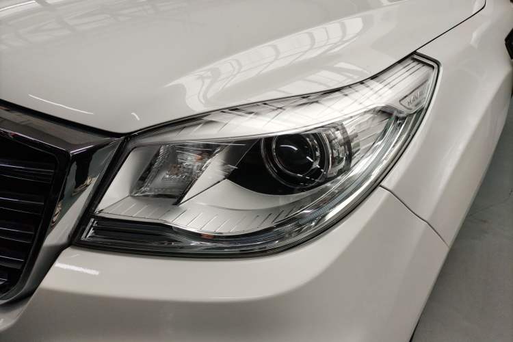 Used Haval H9 2017 2.0T Gasoline 4x4 Comfort Edition 5 Seats
