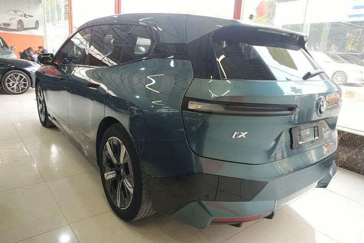 Used BMW iX 2023 xDrive40
