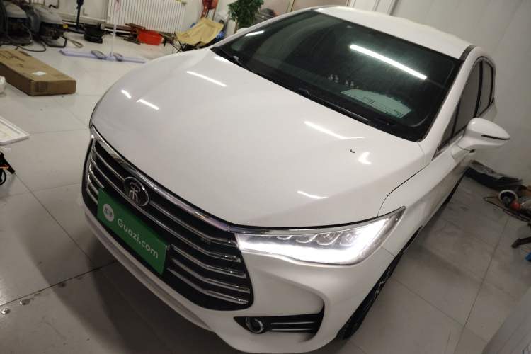 Used BYD Song MAX 2018 1.5T Automatic Smart Connect Luxury 6-Seater