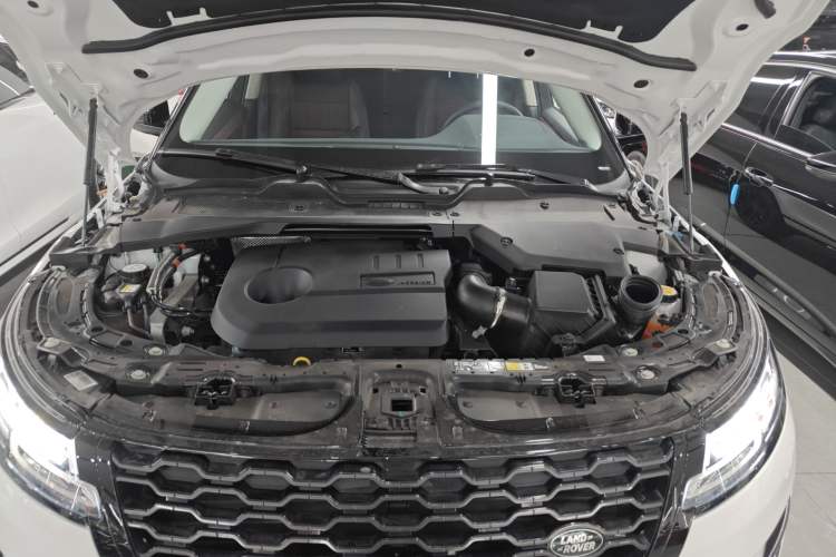 Used Land Rover Range Rover Evoque New Energy 2023 Aurora L P300e Plug-in Hybrid Electric Version