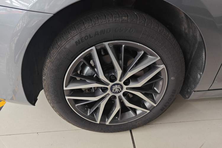 Used BYD Qin PLUS 2023 Champion Edition EV 420KM Leading Model