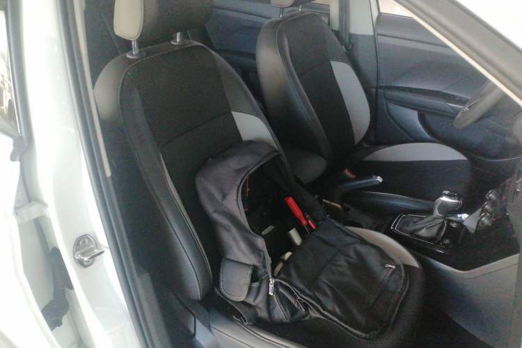 Used Volkswagen Tacqua 2023 200TSI DSG Joy-Connect Edition