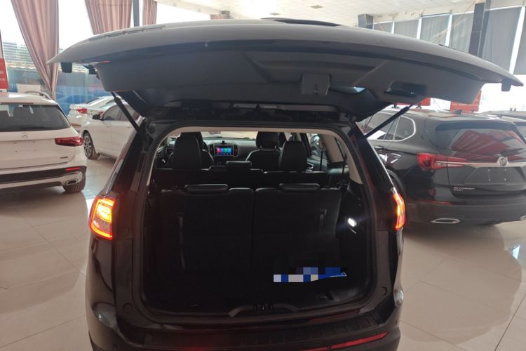 Used Ford Edge 2018 EcoBoost 245 Two-Wheel-Drive Platinum Edition 7-Seater China V Emission Standard