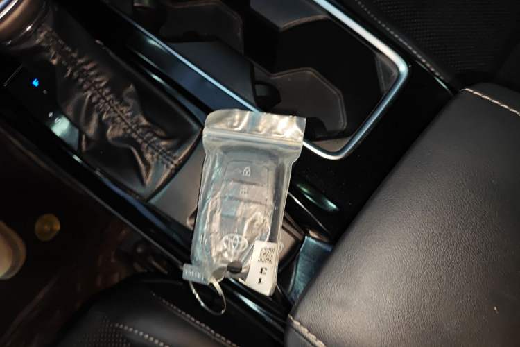 Used Toyota Camry 2024 Dual-Motor 2.0 HXS Sport Plus Edition