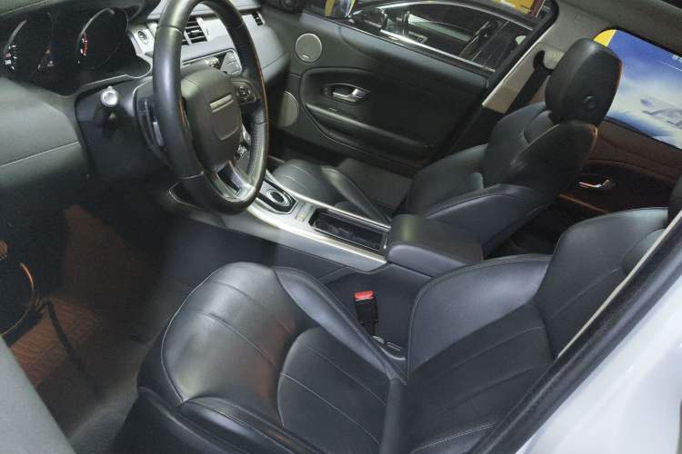 Used Land Rover Range Rover Evoque 2016 2.0T SE Smart Glow Edition