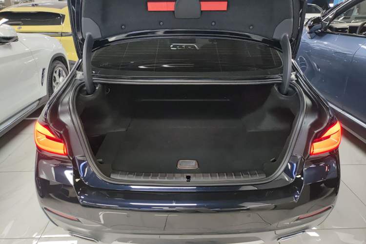 Used BMW 5 Series New Energy 2022 Second Facelift 535Le M Sport Package