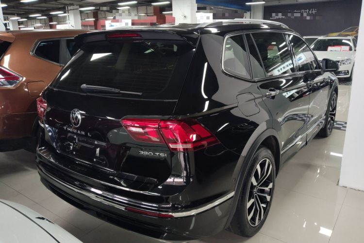 Used Volkswagen Tiguan L 2021 330TSI Automatic Two-Wheel Drive R-Line Enhanced Edition
