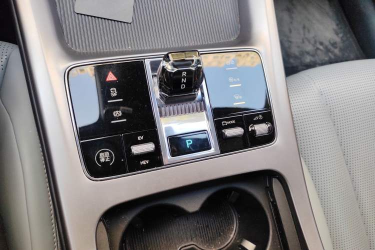 Used BYD Seal 2023 DM-i 1.5L 121km Luxury Model