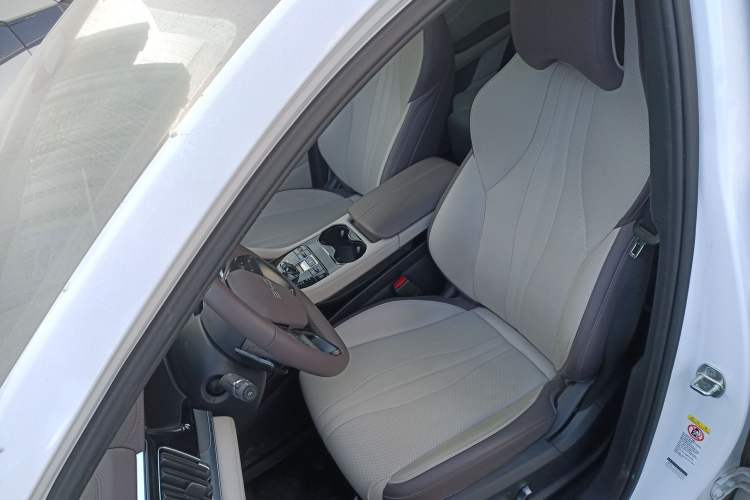 Used BYD Song PLUS New Energy 2025 EV Intelligent Driving Version 520km Premium Model
