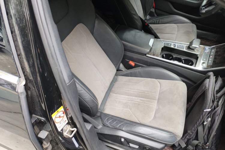 Used Audi A6L 2020 40 TFSI Luxury Dynamic Model
