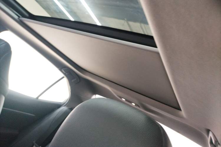 Used Toyota Camry 2018 Dual-Engine 2.5 HG Luxury Edition