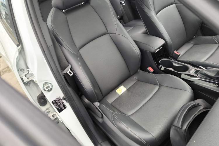 Used Toyota FRONTLANDER 2022 2.0L CVT Luxury PLUS Edition
