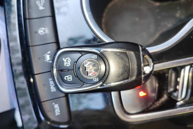 Used Buick Regal 2020 GS 28T Prestige Model
