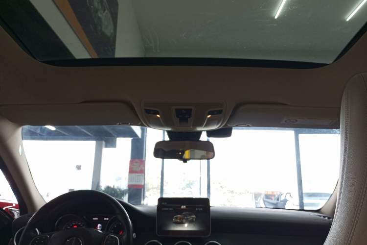 Used Mercedes-Benz GLA 2017 GLA 220 4MATIC Fashion Model
