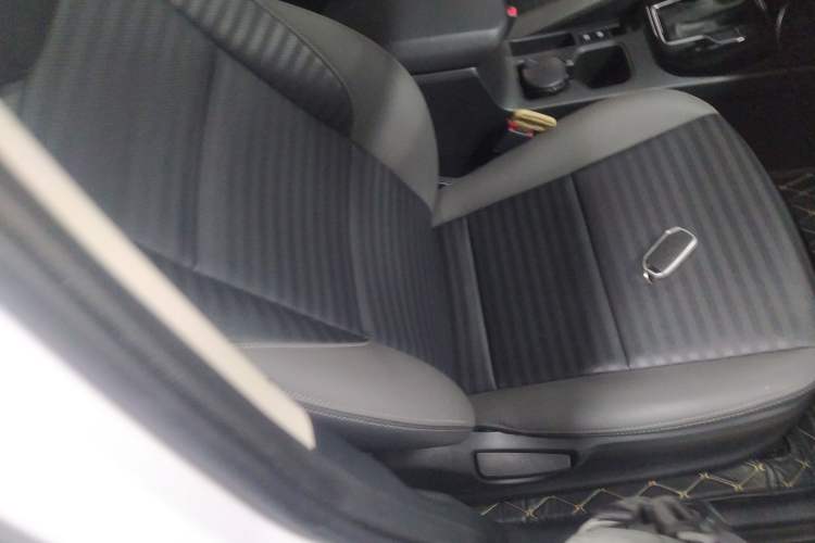 Used Kia Sportage R 2019 2.0L Automatic Smart Luxury Edition
