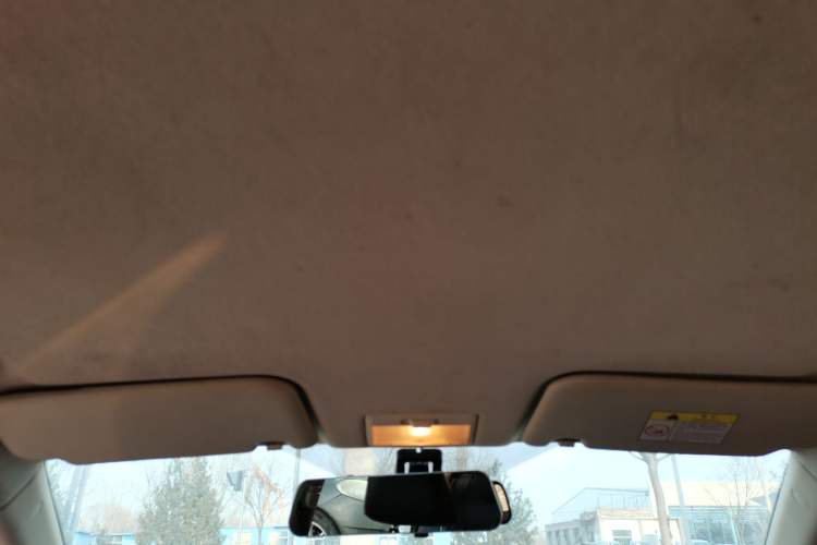 Used Changan Alsvin V7 2016 1.6L Manual LeShang Model China V Standard