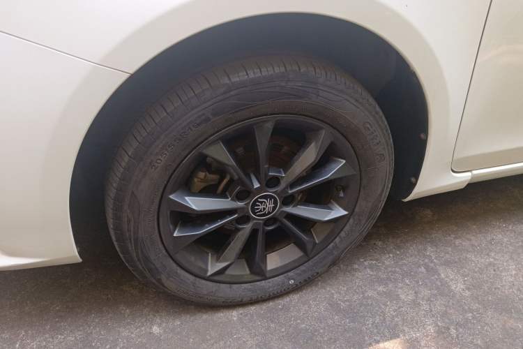 Used BYD Qin 2019 1.5L Manual Luxury Version
