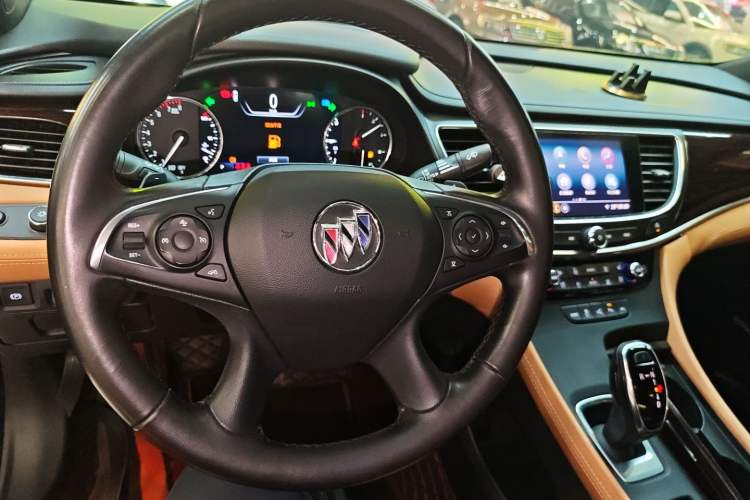 Used Buick LaCrosse 2021 652T Premium Edition
