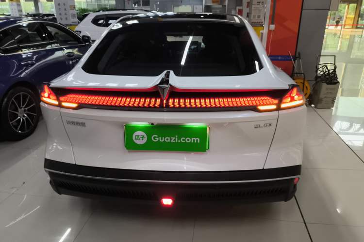 Used  SL03 2023 200Max Range-Extended Version
