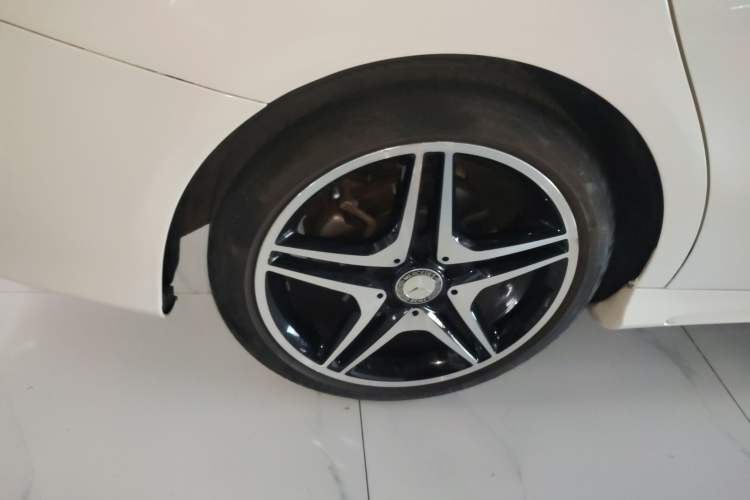 Used Mercedes-Benz CLA 2014 CLA 260 4MATIC
