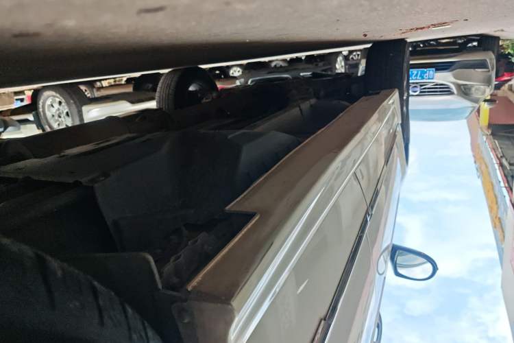 Used Haval H6 2015 Upgraded Model 1.5T Manual Two-Wheel Drive Elite Version
