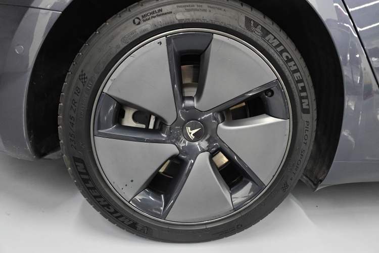 Used Tesla Model 3 2021 Standard Range Rear-Drive Upgraded Version
