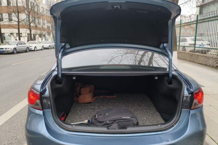 Used Mazda Atenza 2015 2.5L Blue Sky Prestige Edition