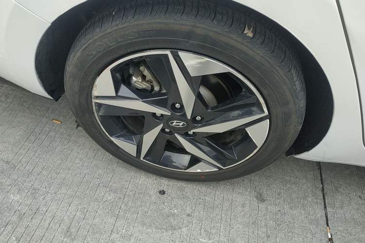 Used Hyundai Elantra 2022 1.5L CVT LUX Prestige Edition
