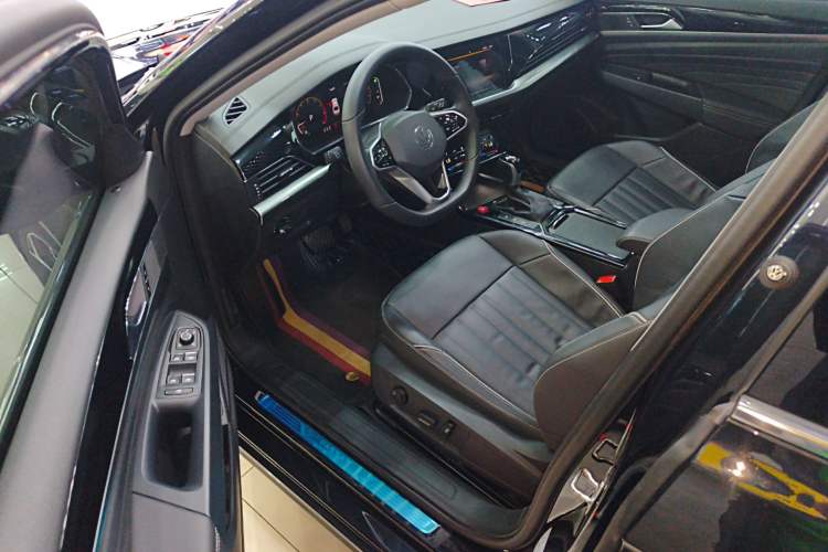 Used Volkswagen Passat 2023 Revised 330TSI Starry Elite Edition