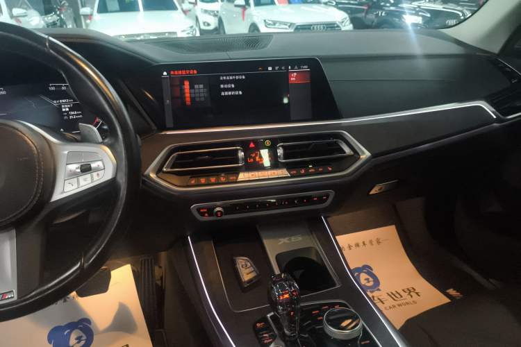 Used BMW X5 2022 Restyled xDrive 30Li M Sport Package
