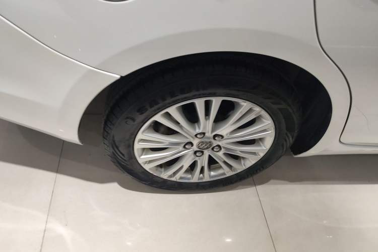 Used Buick GT 2017 15N Automatic Elite Version
