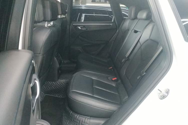 Used Porsche Macan 2024 Macan 2.0T
