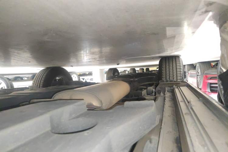 Used Toyota RAV4 2015 2.0L CVT Two-Wheel Drive Fashion Edition