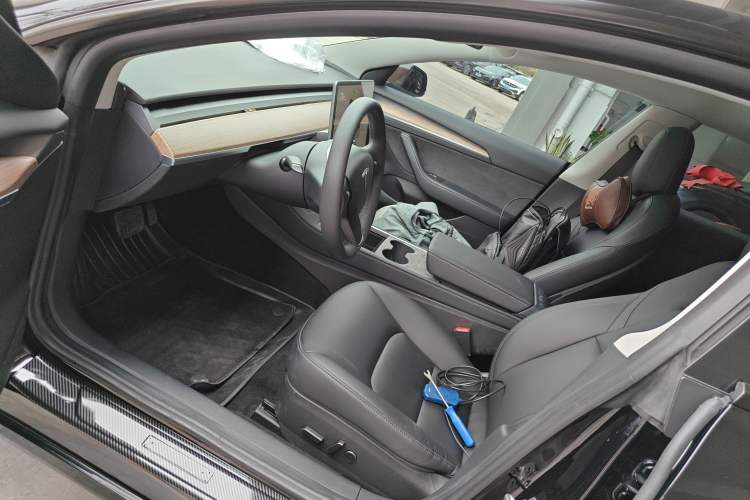 Used Tesla Model 3 2022 Rear-Wheel-Drive Version
