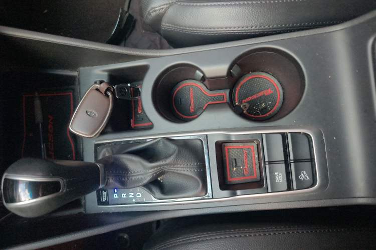 Used Hyundai Tucson 2018 1.6T Dual-Clutch Two-Wheel Drive 15th Anniversary Special Edition