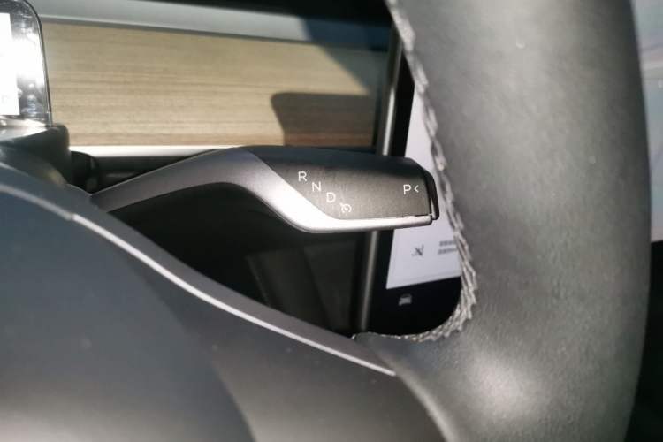 Used Tesla Model Y 2022 Rear-Wheel-Drive Version
