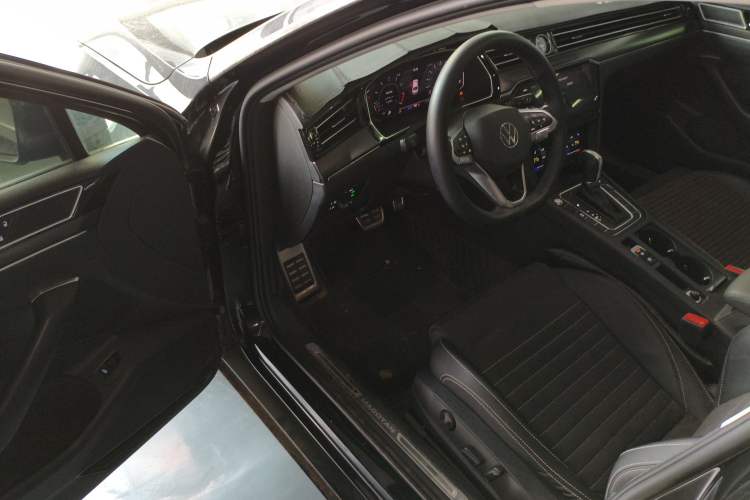 Used Volkswagen Magotan 2020 330TSI DSG Luxury Edition
