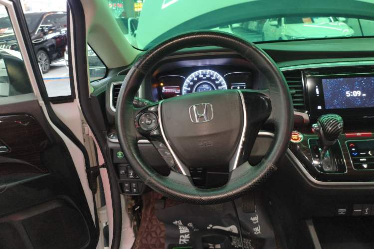 Used Honda Odyssey 2018 2.4L Luxury Edition