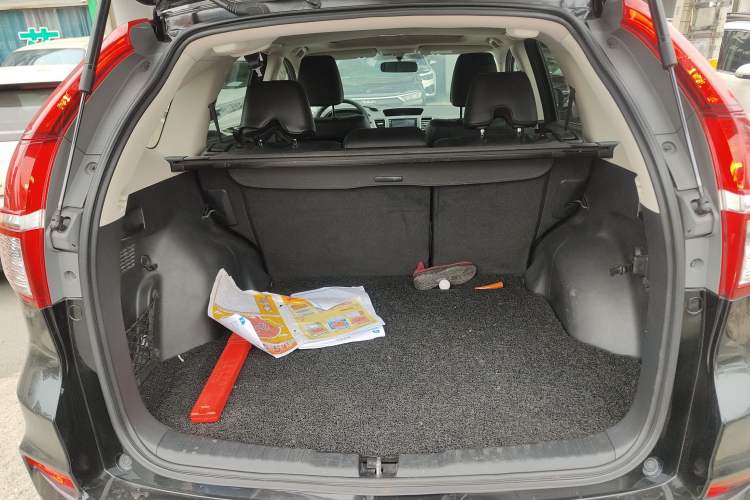 Used Honda CR-V 2015 2.4L two-wheel drive luxury version
