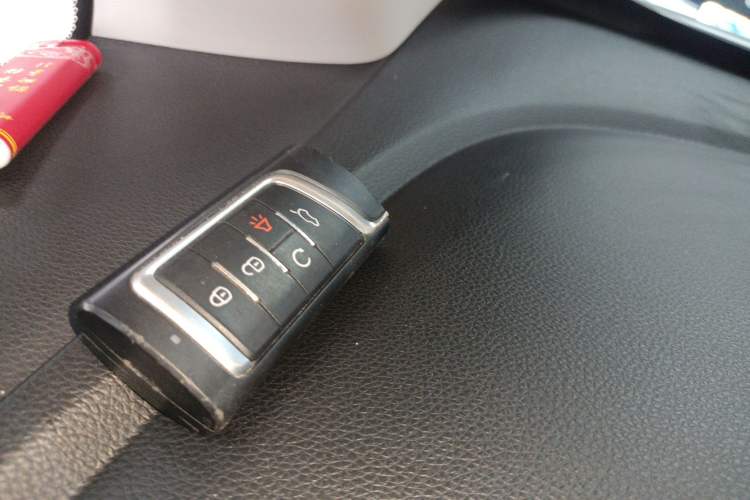 Used GAC Trumpchi M6 2021 PRO 270T DCT Luxury Edition
