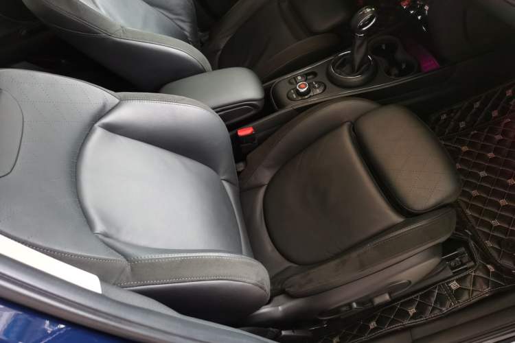 Used MINI Countryman 2018 1.5T COOPER ALL4 Artist
